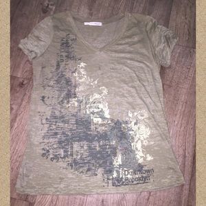 💜Maurice’s Tee size 0